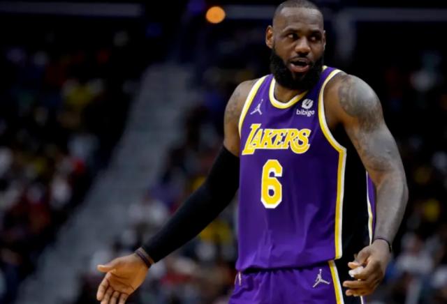 开云-詹姆斯：喜欢和韦少做队友 渴望在湖人再次夺冠